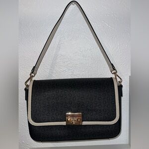 Guess Black and Cream Shoulder Bag